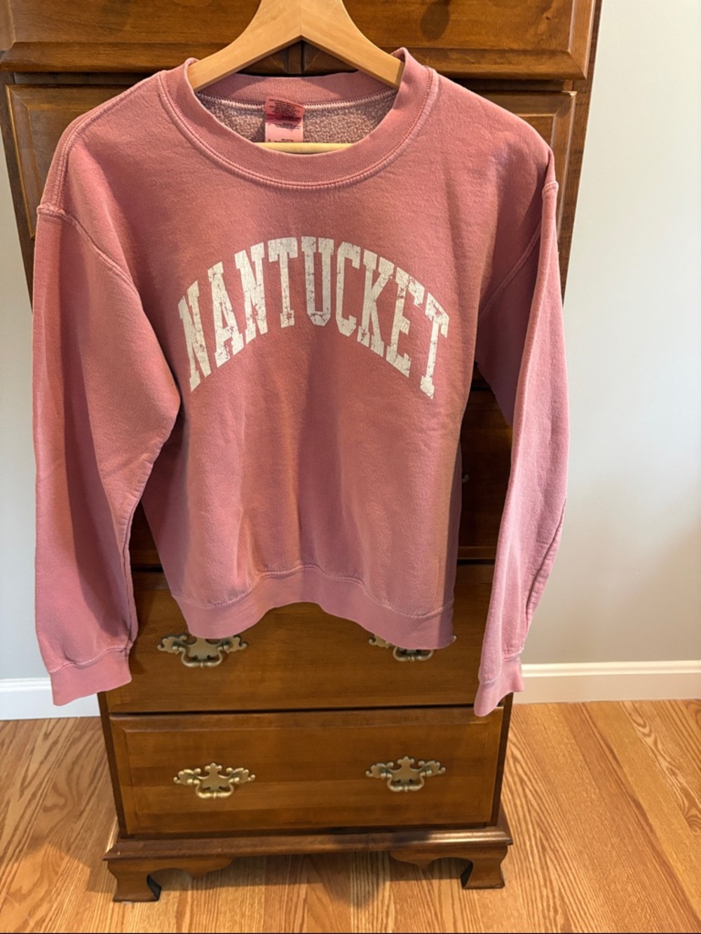 Gildan Rose Pink Nantucket Crewneck Sweatshirt